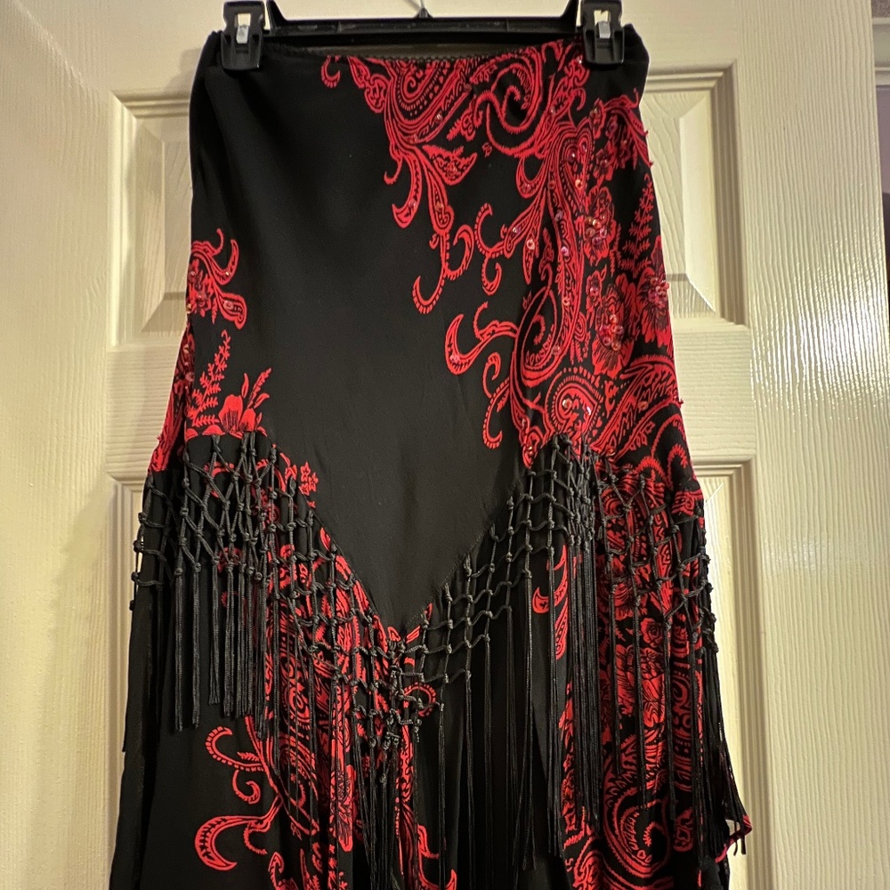 Unique Lola P. Black/Red Boho Skirt, Size Small Petite